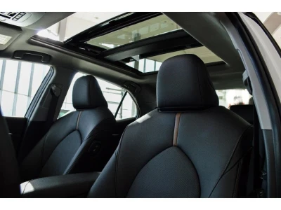 Автомобиль Toyota Camry, 2.5 л, передний привод, АКПП, бензин в наличии в Тюмени