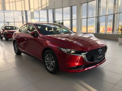 Автомобиль Mazda 3, 1.5 л, передний привод, АКПП, бензин в наличии в Екатеринбург