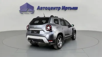Автомобиль Renault Duster, 1.3 л, полный привод, МКПП, бензин в наличии в Омске