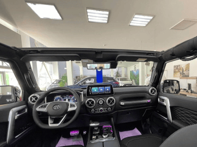 Автомобиль BAIC BJ 40, 2 л, полный привод, АКПП, бензин в наличии в Краснодаре