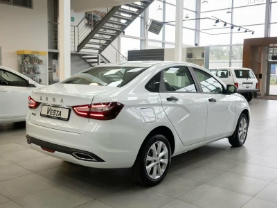 Автомобиль LADA Vesta, 1.6 л, передний привод, МКПП, бензин в наличии в Краснодаре
