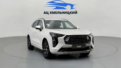 Автомобиль Haval Jolion, 1.5 л, передний привод, Робот, бензин в наличии в Новосибирск