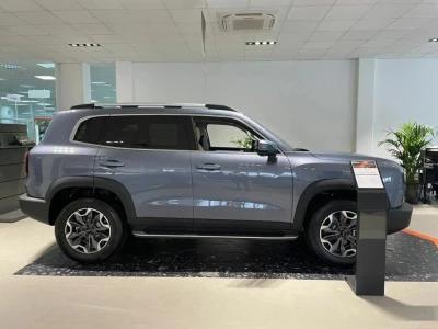 Автомобиль Haval Dargo, 2 л, полный привод, Робот, бензин в наличии в Екатеринбург