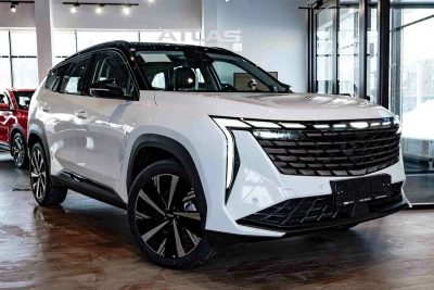 Автомобиль Geely Atlas, 2 л, передний привод, Робот, бензин в наличии в Краснодаре
