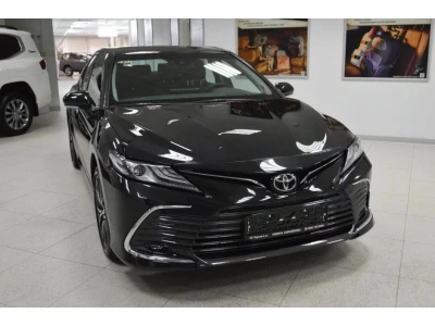 Автомобиль Toyota Camry, 2.5 л, передний привод, АКПП, бензин в наличии в Тюмени