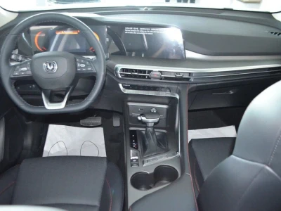 Автомобиль Changan CS35PLUS , 1.4 л, передний привод, Робот, бензин в наличии в Краснодаре