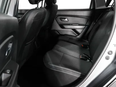 Автомобиль Renault Duster, 1.3 л, полный привод, Вариатор, бензин в наличии в Омске