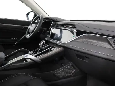 Автомобиль Geely Atlas Pro, 1.5 л, полный привод, Робот, бензин в наличии в Новосибирск