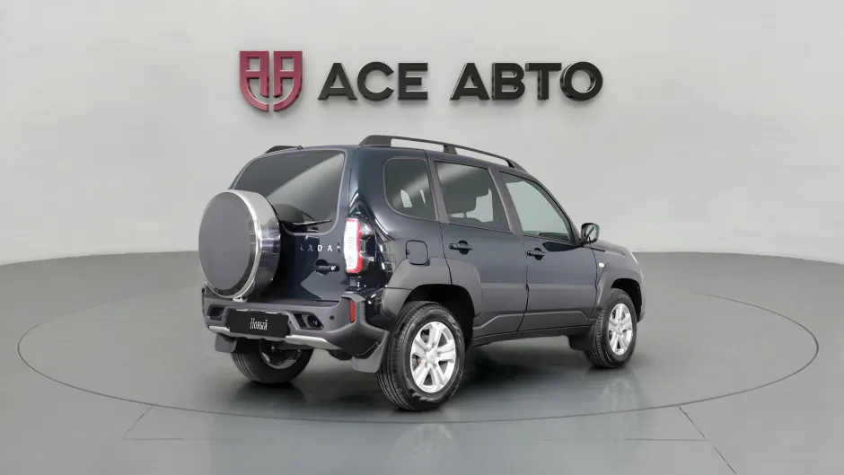 Автомобиль LADA Niva Travel, 1.7 л, полный привод, МКПП, бензин в наличии в Самаре
