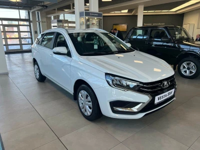 Автомобиль LADA Vesta SW, 1.6 л, передний привод, МКПП, бензин в наличии в Екатеринбург
