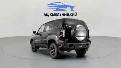 Автомобиль LADA Niva Travel, 1.7 л, полный привод, МКПП, бензин в наличии в Новосибирск