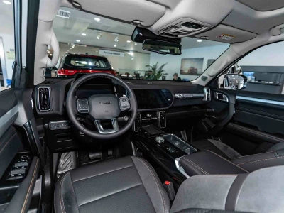 Автомобиль Haval Dargo, 2 л, полный привод, Робот, бензин в наличии в Екатеринбург