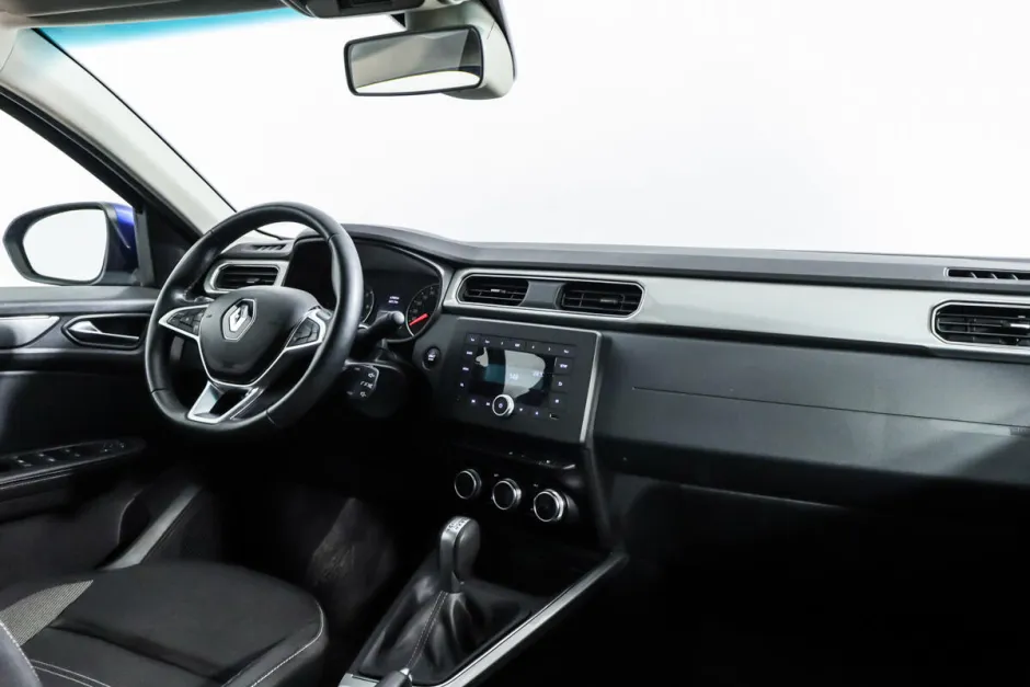 Автомобиль Renault Arkana, 1.6 л, передний привод, Вариатор, бензин в наличии в Краснодаре