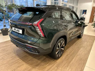 Автомобиль Geely Atlas, 2 л, передний привод, Робот, бензин в наличии в Краснодаре