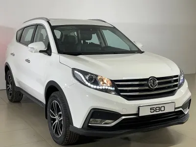 Автомобиль DongFeng 580, 1.5 л, передний привод, Вариатор, бензин в наличии в Краснодаре