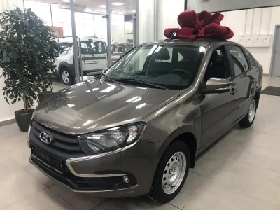 Автомобиль LADA Granta Лифтбек, 1.6 л, передний привод, МКПП, бензин в наличии в Краснодаре