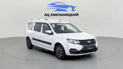 Автомобиль LADA Largus 7 мест, 1.6 л, передний привод, МКПП, бензин в наличии в Новосибирск