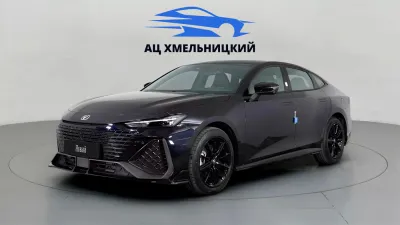 Автомобиль Changan UNI-V, 1.5 л, передний привод, Робот, бензин в наличии в Новосибирск
