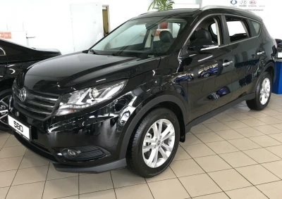 Автомобиль DongFeng 580, 1.8 л, передний привод, МКПП, бензин в наличии в Санкт-Петербург