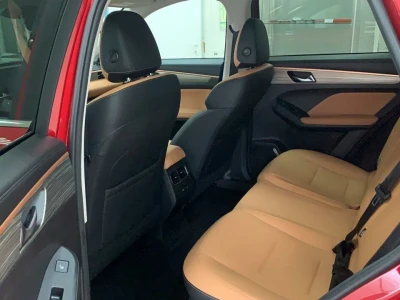 Автомобиль Haval Jolion, 1.5 л, передний привод, Робот, бензин в наличии в Краснодаре