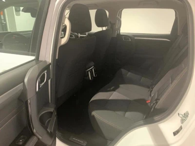 Автомобиль Haval Dargo, 2 л, полный привод, Робот, бензин в наличии в Екатеринбург