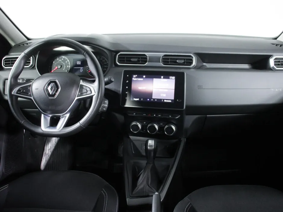 Автомобиль Renault Duster, 1.3 л, полный привод, Вариатор, бензин в наличии в Самаре