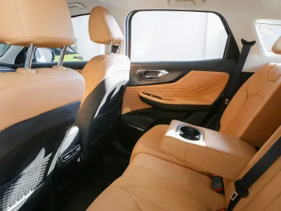 Автомобиль BAIC X75, 1.5 л, передний привод, Робот, бензин в наличии в Екатеринбург
