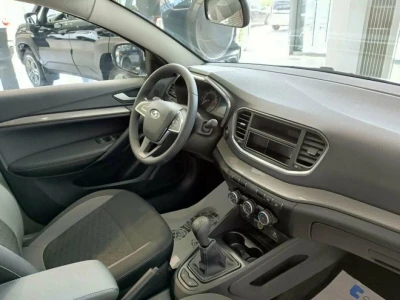 Автомобиль LADA Vesta, 1.6 л, передний привод, МКПП, бензин в наличии в Краснодаре