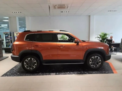 Автомобиль Haval Dargo, 2 л, полный привод, Робот, бензин в наличии в Екатеринбург