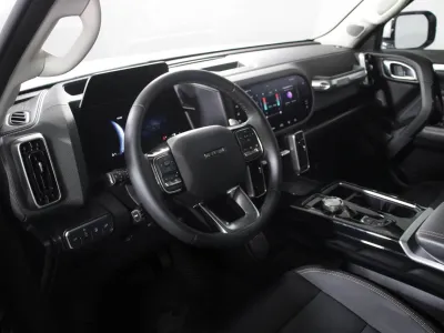 Автомобиль Haval Dargo, 2 л, полный привод, Робот, бензин в наличии в Новосибирск