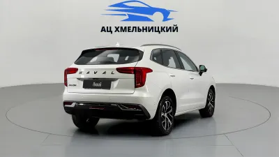 Автомобиль Haval Jolion, 1.5 л, передний привод, Робот, бензин в наличии в Новосибирск