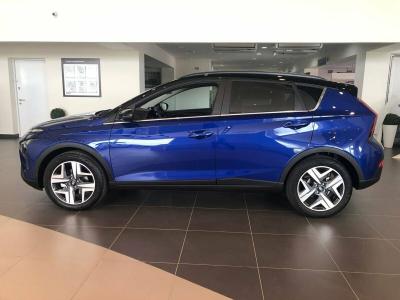 Автомобиль Hyundai Bayon, 1.4 л, передний привод, АКПП, бензин в наличии в Краснодаре