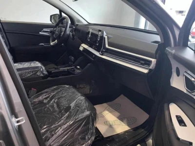 Автомобиль Kia Sportage, 2 л, передний привод, АКПП, бензин в наличии в Краснодаре