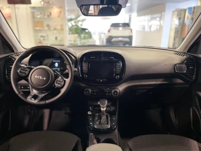 Автомобиль Kia Soul, 1.6 л, передний привод, АКПП, бензин в наличии в Краснодаре