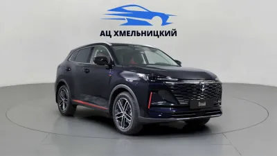 Автомобиль Changan UNI-S, 1.5 л, передний привод, Робот, бензин в наличии в Новосибирск