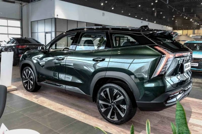 Автомобиль Geely Atlas, 2 л, передний привод, Робот, бензин в наличии в Краснодаре