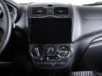Автомобиль LADA Granta Лифтбек, 1.6 л, передний привод, МКПП, бензин в наличии в Новосибирск