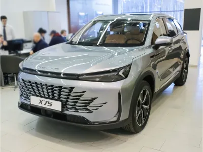 Автомобиль BAIC X75, 1.5 л, передний привод, Робот, бензин в наличии в Екатеринбург