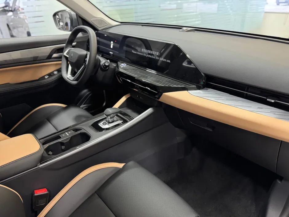 Автомобиль Livan X6 Pro, 1.5 л, передний привод, Робот, бензин в наличии в Краснодаре