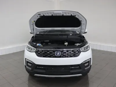 Автомобиль Changan CS55, 1.5 л, передний привод, МКПП, бензин в наличии в Краснодаре