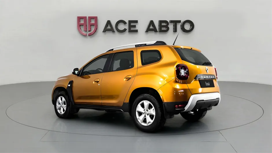 Автомобиль Renault Duster, 1.6 л, полный привод, МКПП, бензин в наличии в Самаре