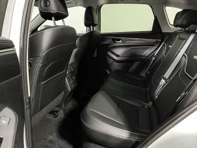 Автомобиль Haval Jolion, 1.5 л, передний привод, Робот, бензин в наличии в Новосибирск