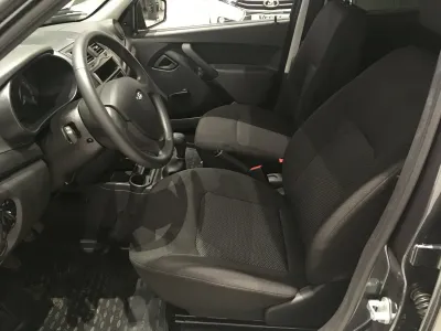 Автомобиль LADA Granta Лифтбек, 1.6 л, передний привод, МКПП, бензин в наличии в Новосибирске