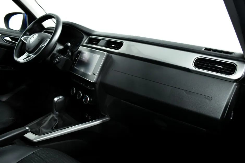 Автомобиль Renault Arkana, 1.6 л, передний привод, Вариатор, бензин в наличии в Самаре