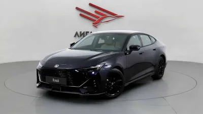 Автомобиль Changan UNI-V, 1.5 л, передний привод, Робот, бензин в наличии в Нижнем Новгороде