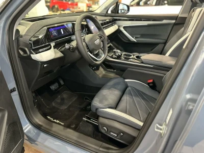 Автомобиль Geely Atlas, 2 л, передний привод, Робот, бензин в наличии в Краснодаре