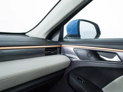 Автомобиль Haval Jolion, 1.5 л, полный привод, Робот, бензин в наличии в Новосибирск