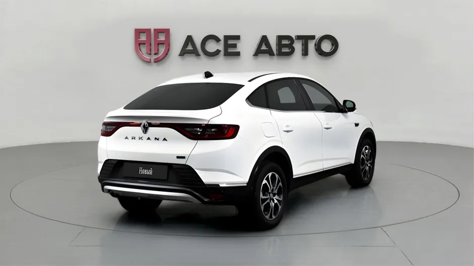 Автомобиль Renault Arkana, 1.6 л, передний привод, Вариатор, бензин в наличии в Самаре