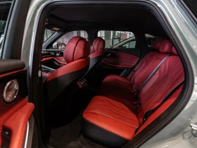 Автомобиль EXEED RX, 2 л, полный привод, Робот, бензин в наличии в Екатеринбургe