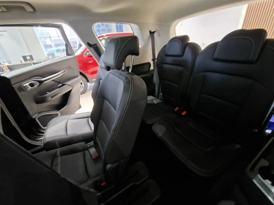 Автомобиль Geely Okavango, 1.5 л, передний привод, Робот, бензин в наличии в Краснодаре